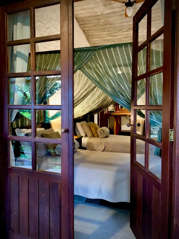 Vila Serrano — apartamento / room 16